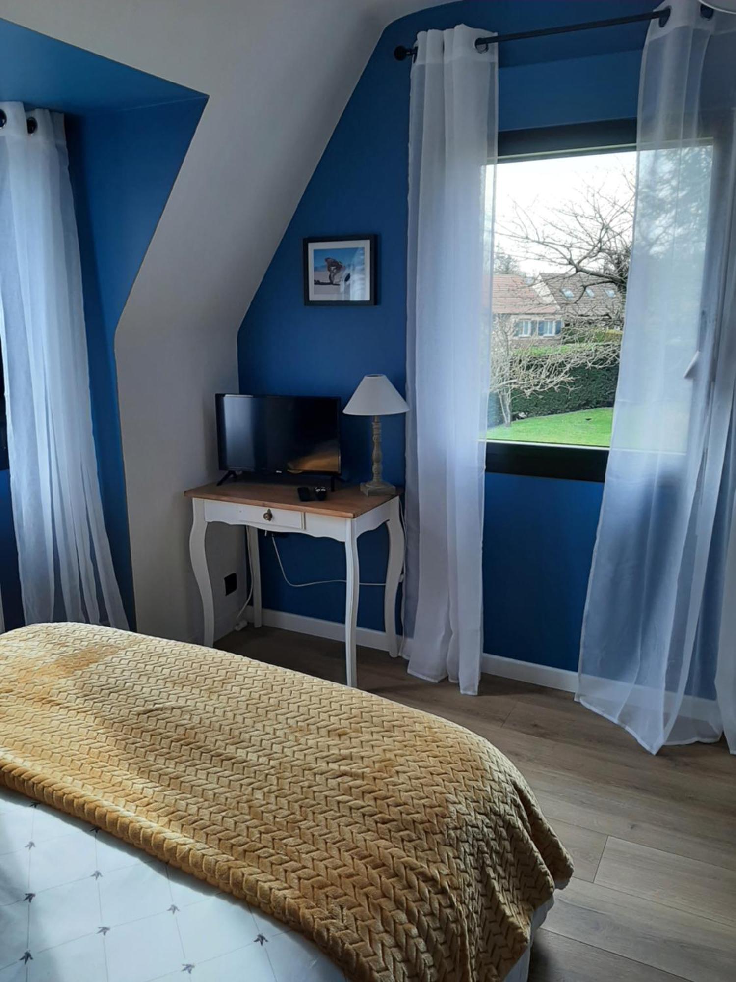 Bed and Breakfast Le Refuge Du Hibou Beaurains Exterior foto