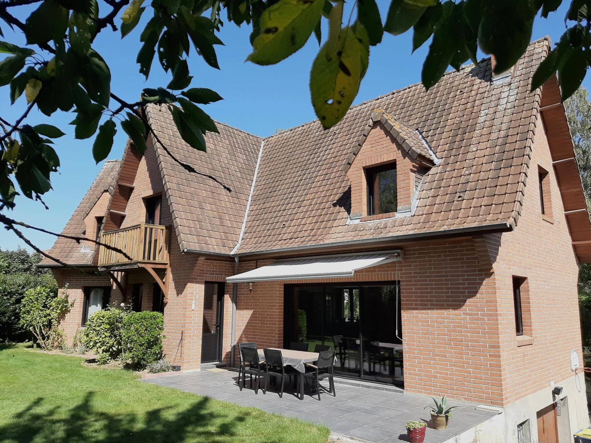 Bed and Breakfast Le Refuge Du Hibou Beaurains Exterior foto